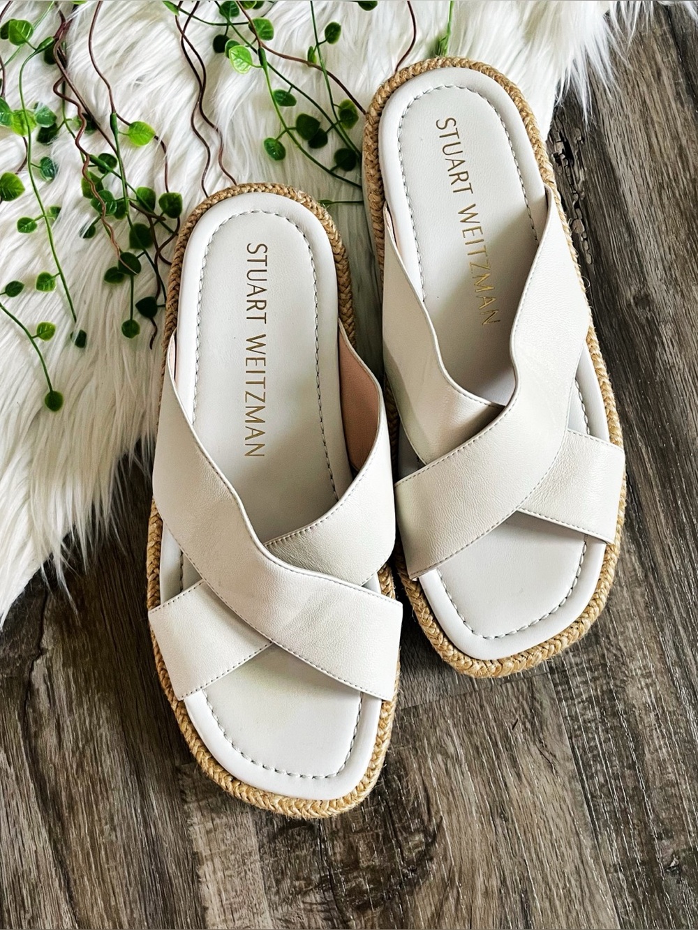 STUART WEITZMAN Roza Raffia-Trimmed Leather Platform Slides Sandal White Size 9